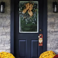 Northlight 14" Santa Claus "Welcome" Christmas Door Knob Hanger -Home Decor GUEST bec76ecc 4725 4dd4 b55b ca7b9adb172b